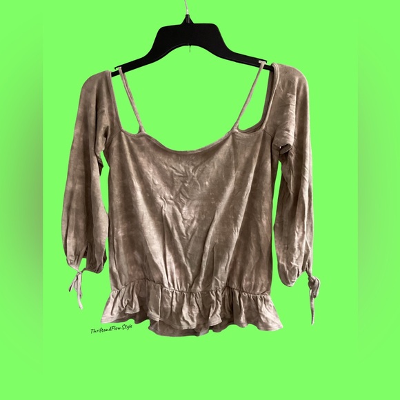 NWOT | SOFT & SEXY | American Eagle Outfitters T 1977 | M | DISTRESSED | TAN - Picture 2 of 8